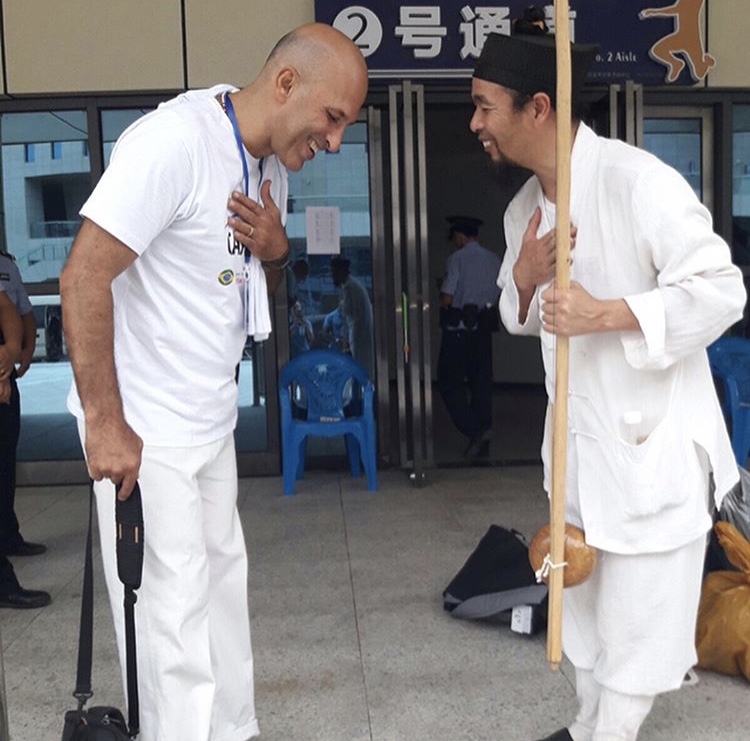 Berimbau, instrumento símbolo da capoeira.